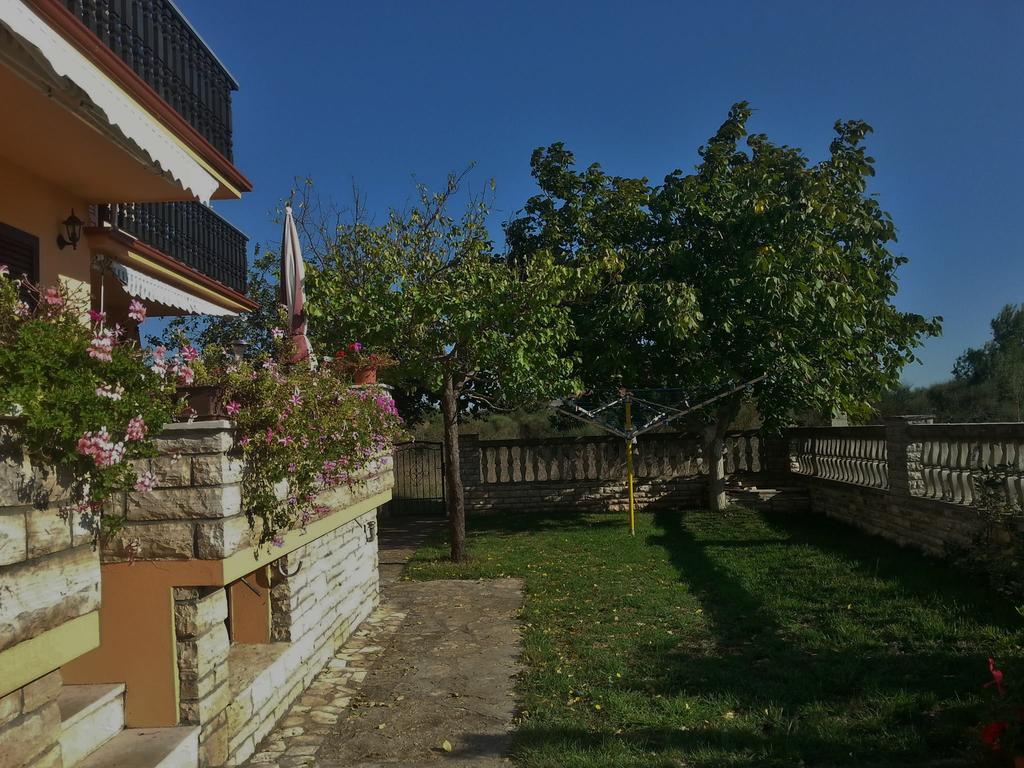 Apartments Santa Barbara บีโอกราดนาโมรู ภายนอก รูปภาพ